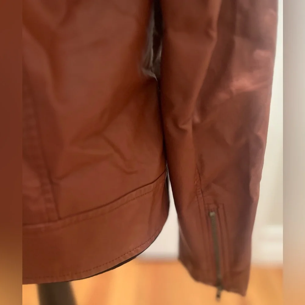 TOBI Vegan Faux Leather Hooded Motorcycle Moto‎ Zippered Brown Jacket Size Small